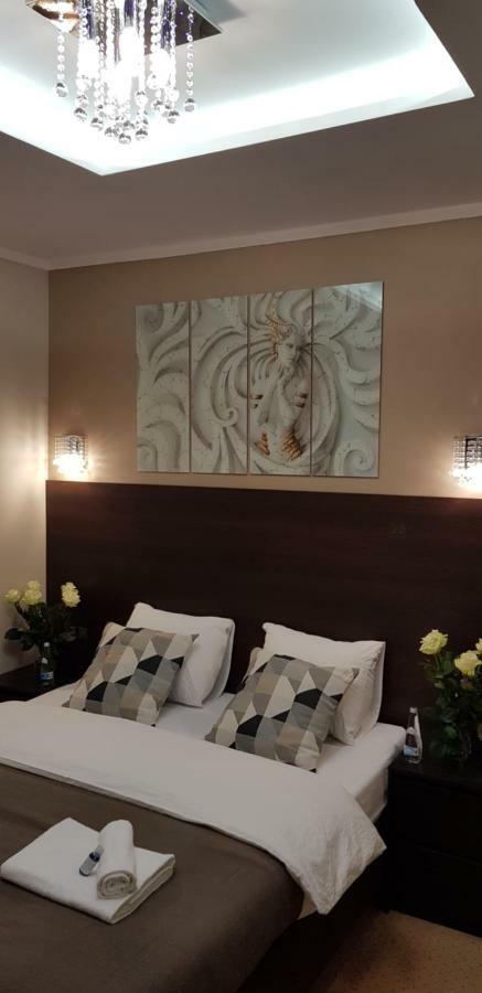 Apartament H&P Gold Apartment Warsaw Ngoại thất bức ảnh