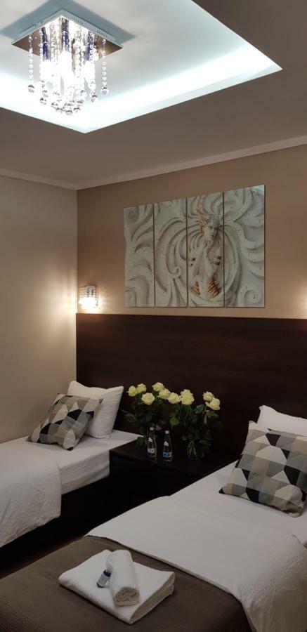Apartament H&P Gold Apartment Warsaw Ngoại thất bức ảnh